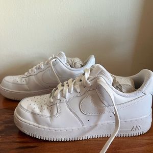 Women’s Nike Air Force 1 ‘07